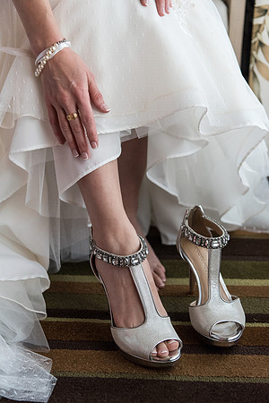 bohemian-celebration-hotel-wedding-georgina-and-david 1091