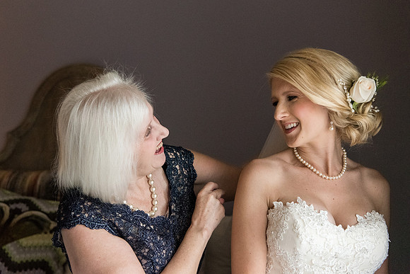 bohemian-celebration-hotel-wedding-georgina-and-david 1097
