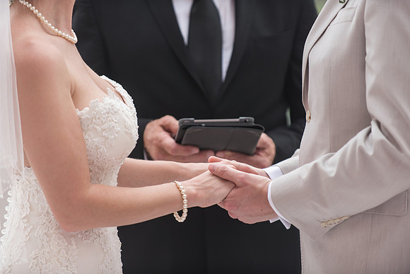 bohemian-celebration-hotel-wedding-georgina-and-david 1305