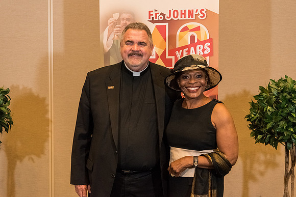 Fr-Giel-40th-Anniversary-1086