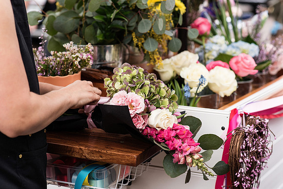 rapunzel-event-plant-street-flower-cart 1081final