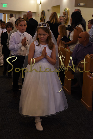 Holy-Family-First-Communion-April-29 2133