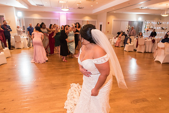holy-redeemer-catholic-church-wedding-erika-and-ferdy 4441