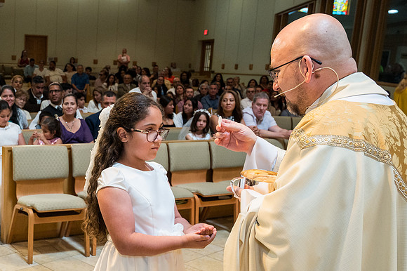 St Mary Mag First Communion April 27 0112