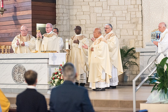 Confirmations at St. Vincent de Paul, Wildwood 1228
