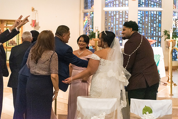 holy-redeemer-catholic-church-wedding-erika-and-ferdy 3542