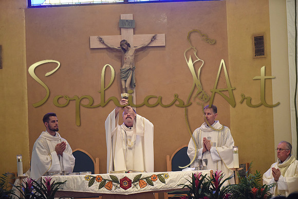 Holy-Family-First-Communion-April-29 2183