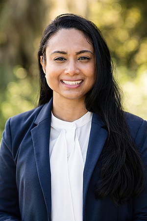 Chandi Headshots 2022 0004-Edit