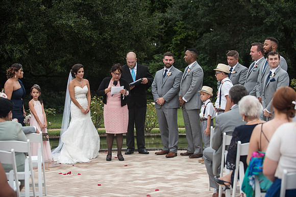 winter-park-farmers-market-wedding-janitza-and-brian-1396