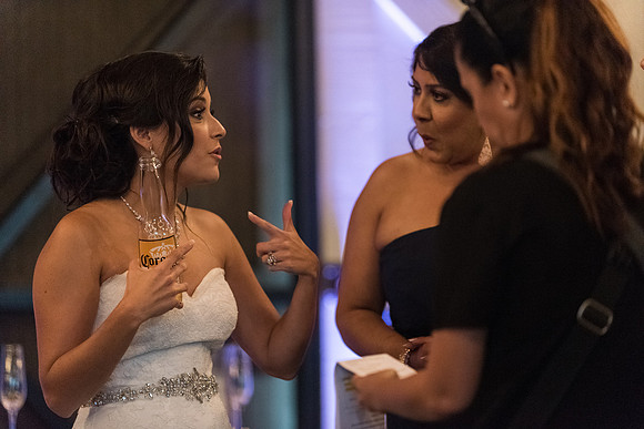winter-park-farmers-market-wedding-janitza-and-brian-1527