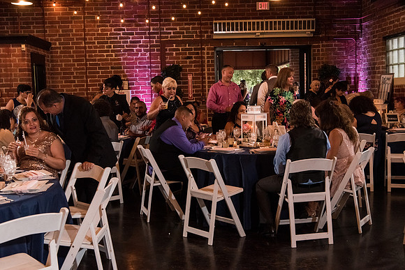 winter-park-farmers-market-wedding-janitza-and-brian-1573