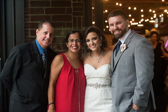 winter-park-farmers-market-wedding-janitza-and-brian-1653