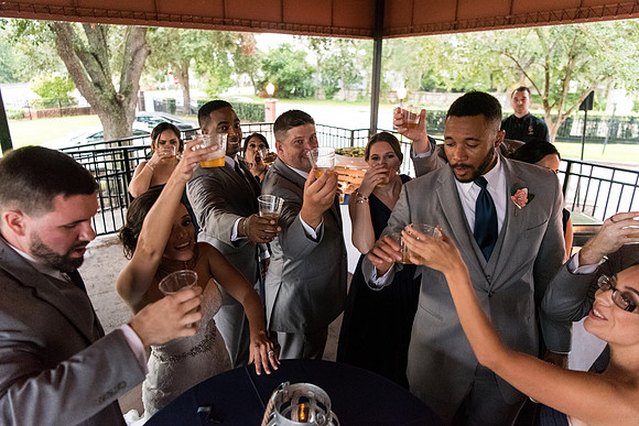 winter-park-farmers-market-wedding-janitza-and-brian-1692