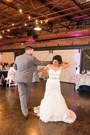 winter-park-farmers-market-wedding-janitza-and-brian-1842
