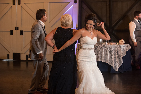 winter-park-farmers-market-wedding-janitza-and-brian-1929