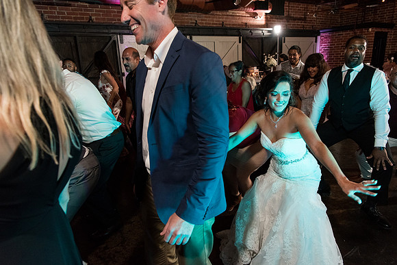 winter-park-farmers-market-wedding-janitza-and-brian-2417