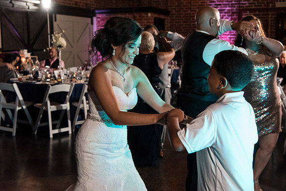 winter-park-farmers-market-wedding-janitza-and-brian-2477