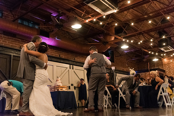 winter-park-farmers-market-wedding-janitza-and-brian-extra-album-selections 1020