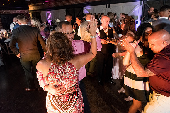 winter-park-farmers-market-wedding-janitza-and-brian-extra-album-selections 1033