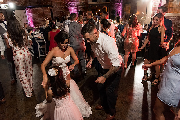 winter-park-farmers-market-wedding-janitza-and-brian-extra-album-selections 1035