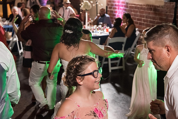 winter-park-farmers-market-wedding-janitza-and-brian-extra-album-selections 1046