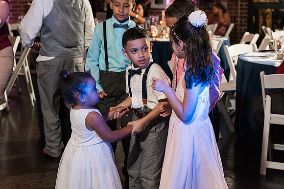 winter-park-farmers-market-wedding-janitza-and-brian-extra-album-selections 1051