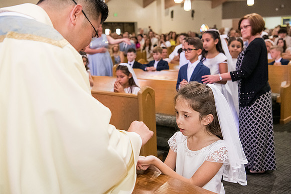 Holy Family First Communion May 4 0058