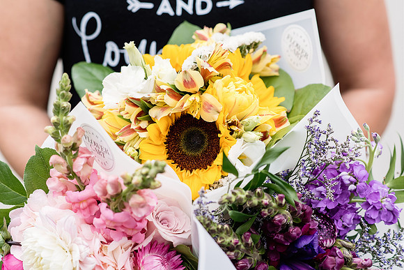 flower-cart-mothers-day-arrangements 1012final