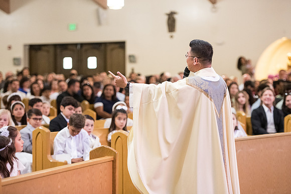 Holy Family First Communion May 4 0037