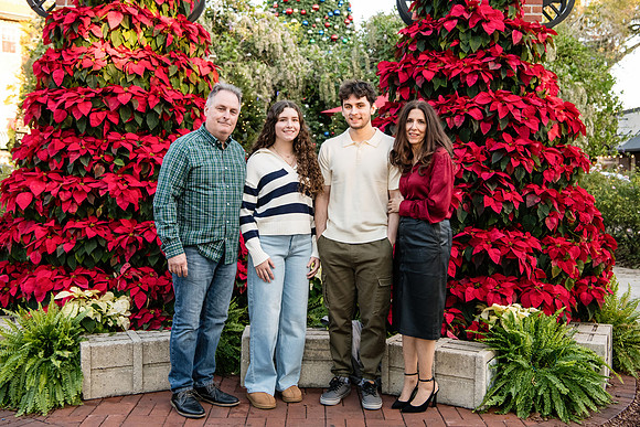 Yodice Family 2024 0001-Edit-2