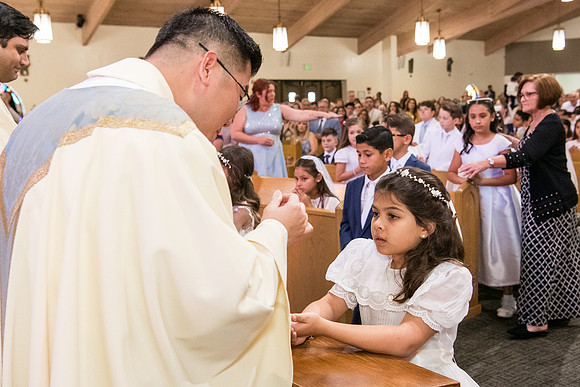 Holy Family First Communion May 4 0056