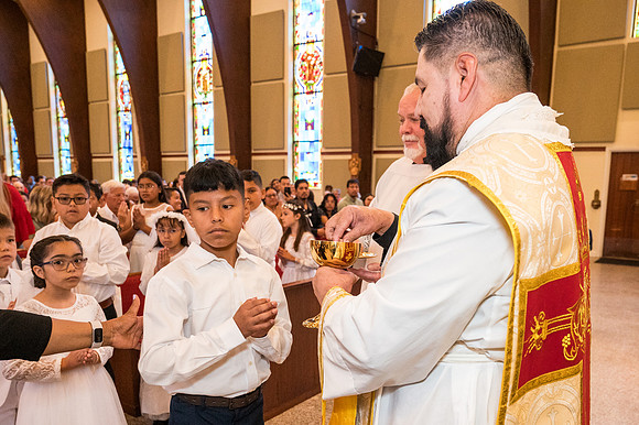 St Peter First Communion May 4 0039