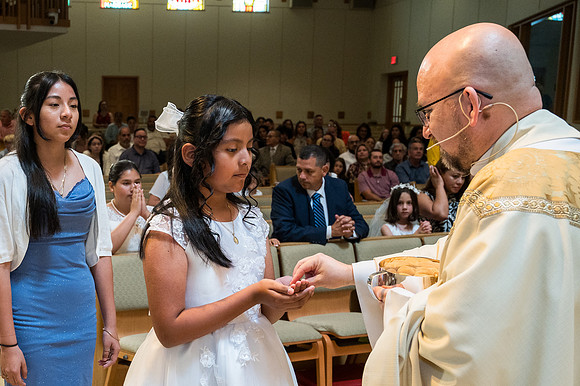 St Mary Mag First Communion April 27 0062