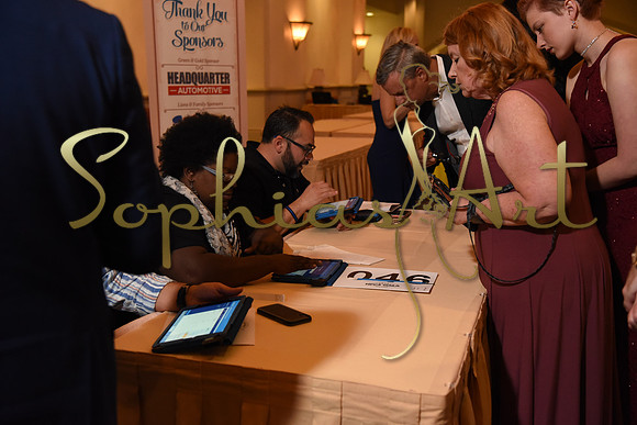 Holy-Family-Gala-2018 1118