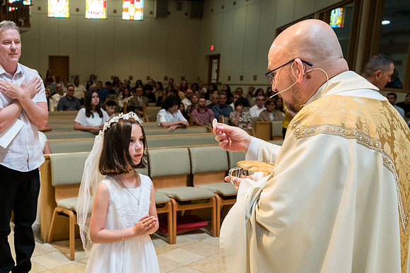 St Mary Mag First Communion April 27 0055