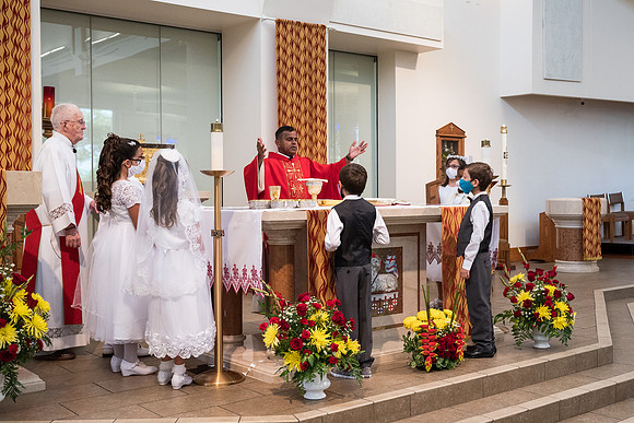 good-shepherd-first-communion-may-22-430pm 1003