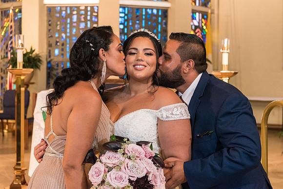 holy-redeemer-catholic-church-wedding-erika-and-ferdy 3732