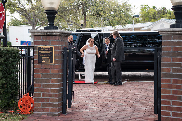 winter-park-farmers-market-wedding-erin-and-devan-selections 1200