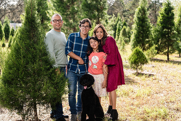 marilis-and-rolando-family-christmas-photos 1013-Editfinal