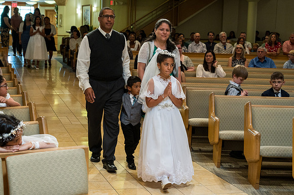 St Mary Mag First Communion April 27 0057