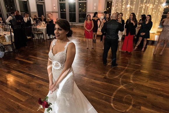 noahs-event-venue-wedding-andrea-and-elton 1580