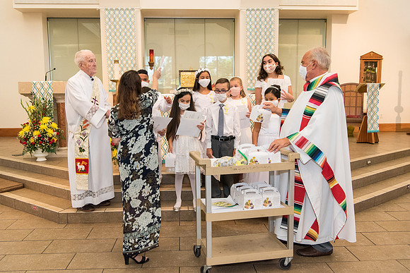 good-shepherd-first-communion-may-15 1052