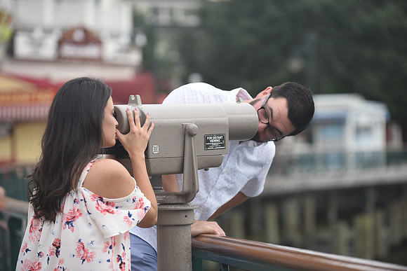 disneys-boardwalk-engagement-session-janitza-and-brian 1071