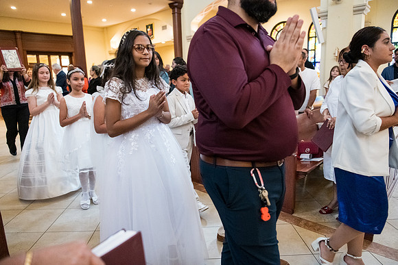 St James First Communion May 4 0168