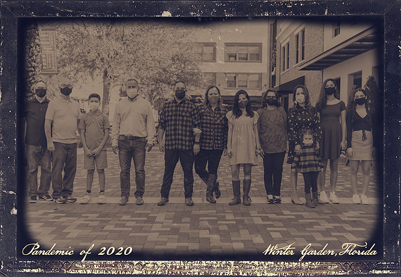 rosa-lugo-family-winter-garden-session-aged
