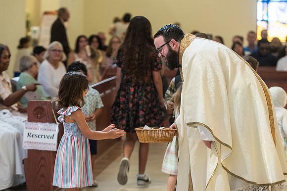 St James First Communion April 27 9 AM 0039