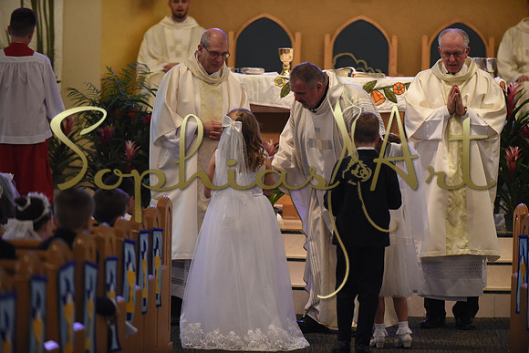 Holy-Family-First-Communion-April-29 2170