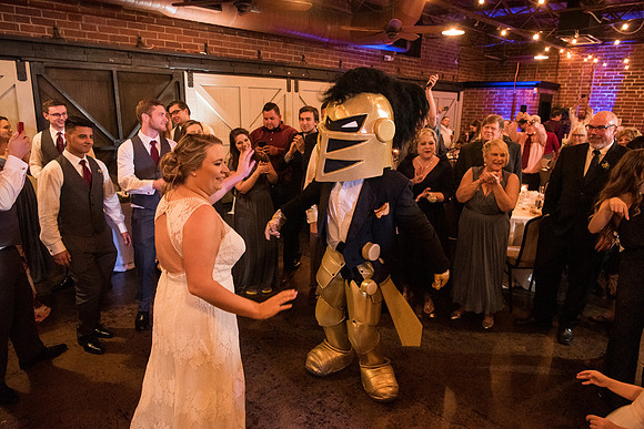 winter-park-farmers-market-wedding-erin-and-devan-selections 1587