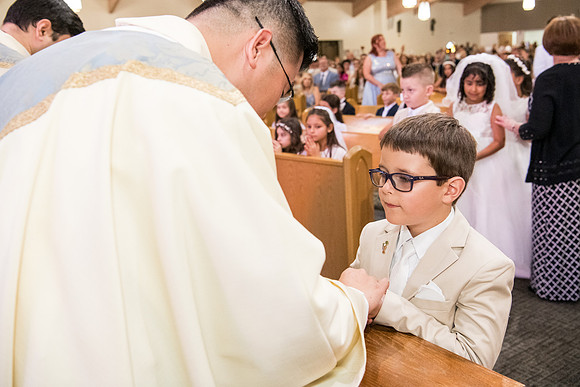 Holy Family First Communion May 4 0081