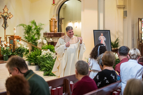 St James First Communion April 27 11 AM 0031